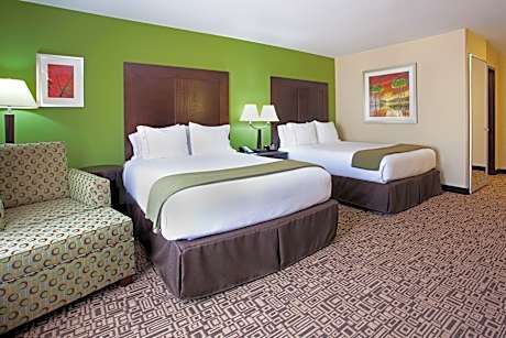 2 Bed Hearing Accessible Non-smoking