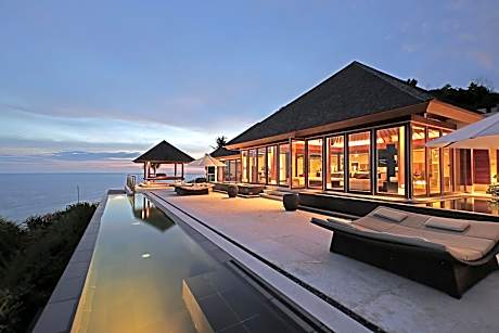 The View Five-Bedroom Villa with Benefits
