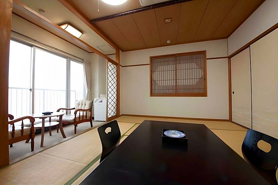 Tenku Yubo Seikaiso