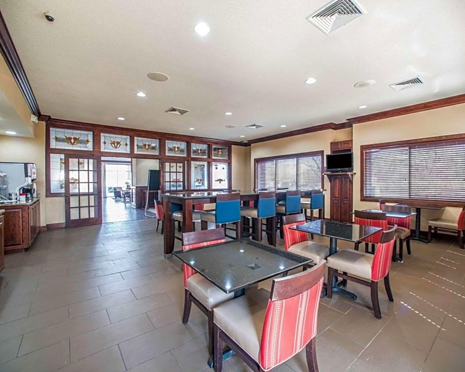 Comfort Suites - Columbia