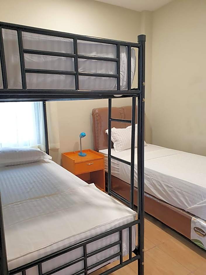 Freddies Santai Sumurtiga