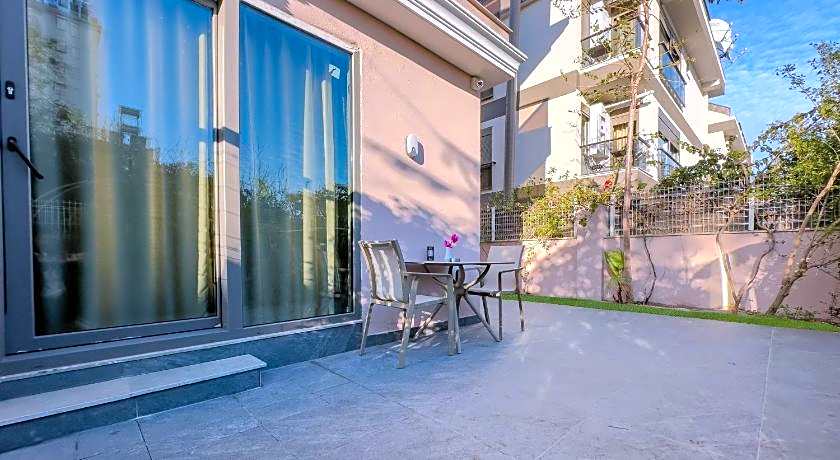 Quality Gold Suite Hotel