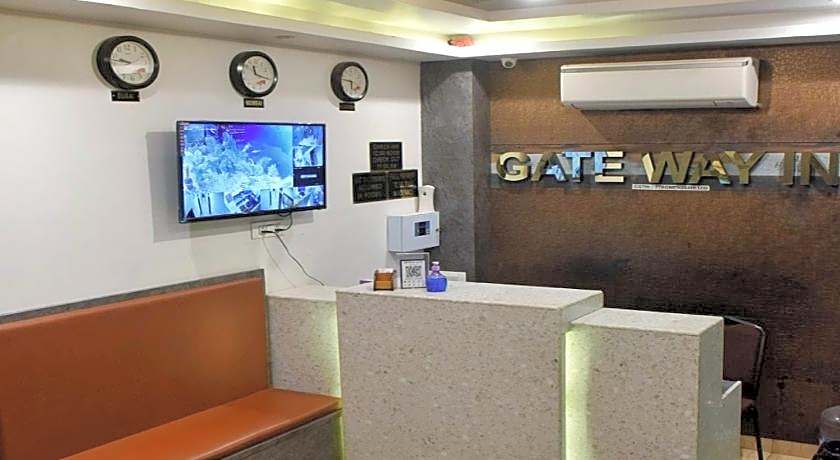 Hotel Gateway Inn 
