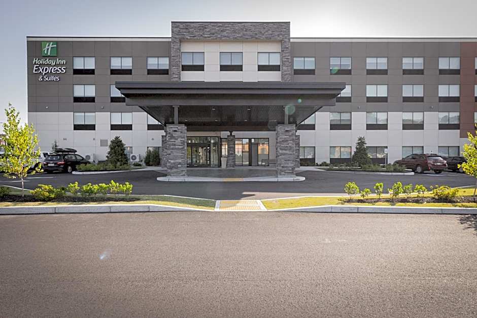 Holiday Inn Express And Suites Boston South - Randolph By IHG