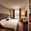 Hotel Maximilian’s