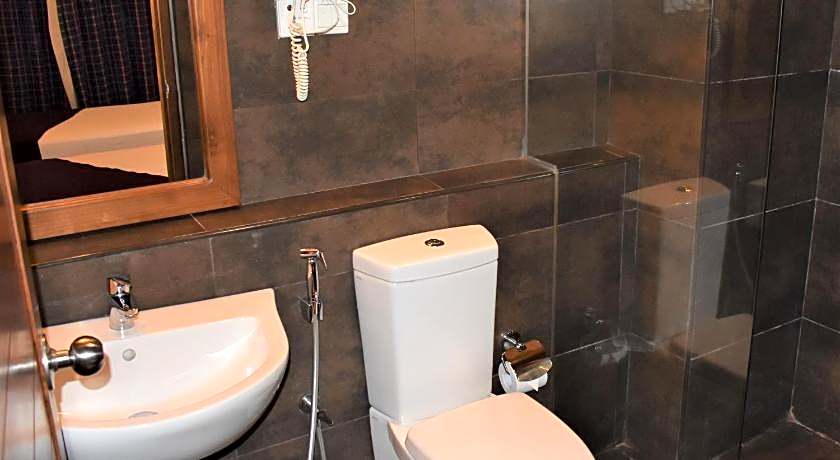 Port View City Hotel