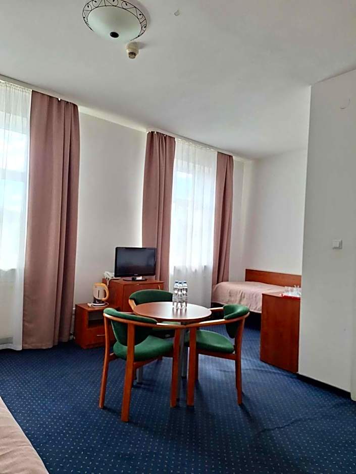 Hotel *** NAT Krynica Zdrój