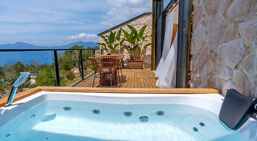 Vista Del Amor Faralya