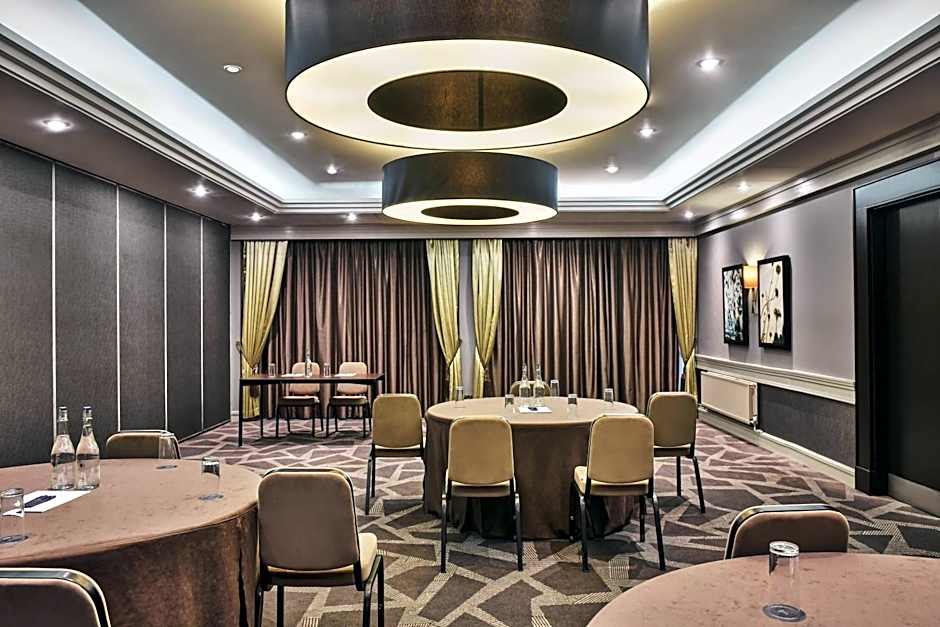 DoubleTree By Hilton London-Ealing Hotel