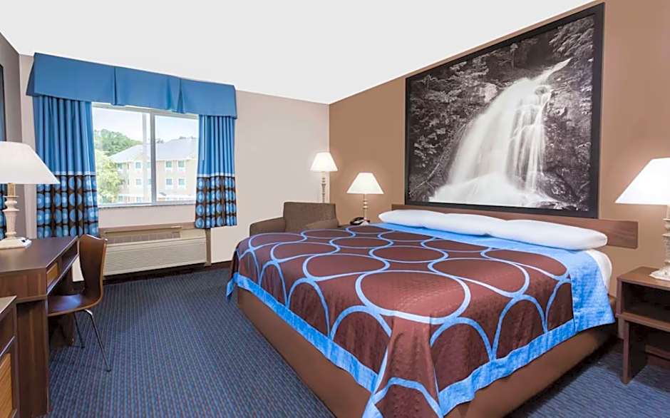 Photo 1 of 3 of 1 King Bed