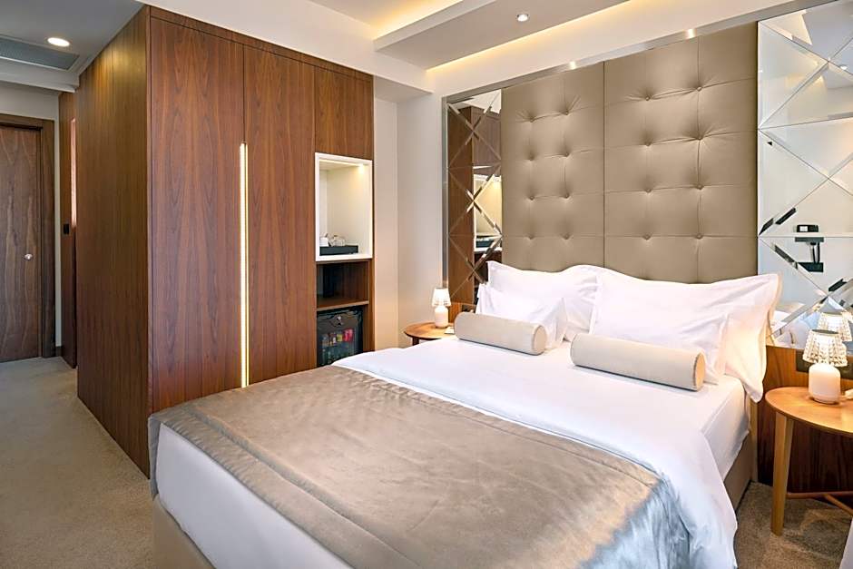 Time Boutique Hotel
