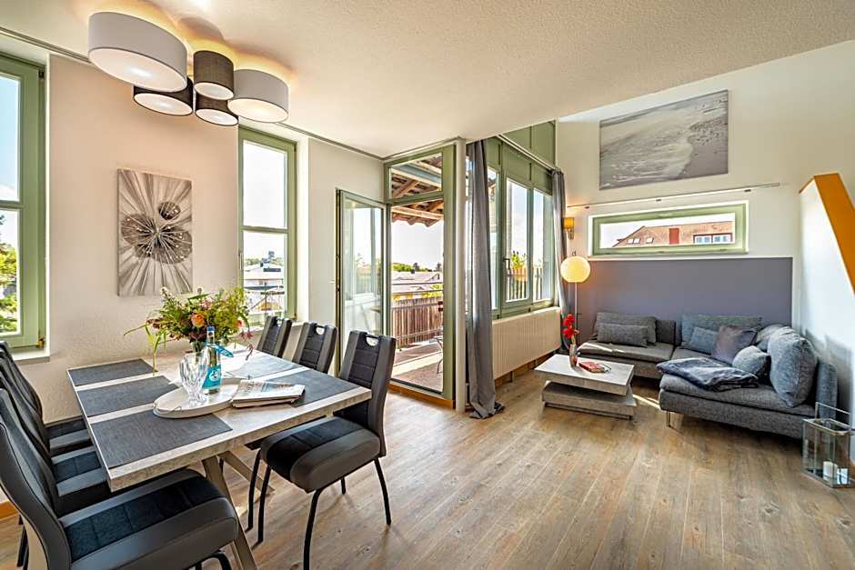 Rügener Ferienhäuser am Hochufer