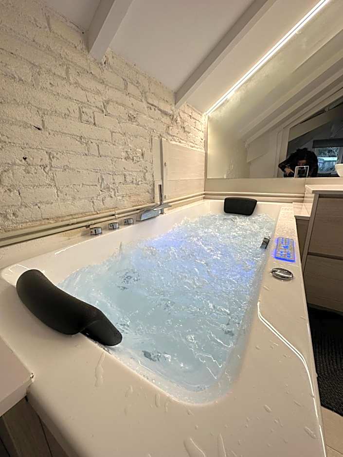 Spirit of Queen experience