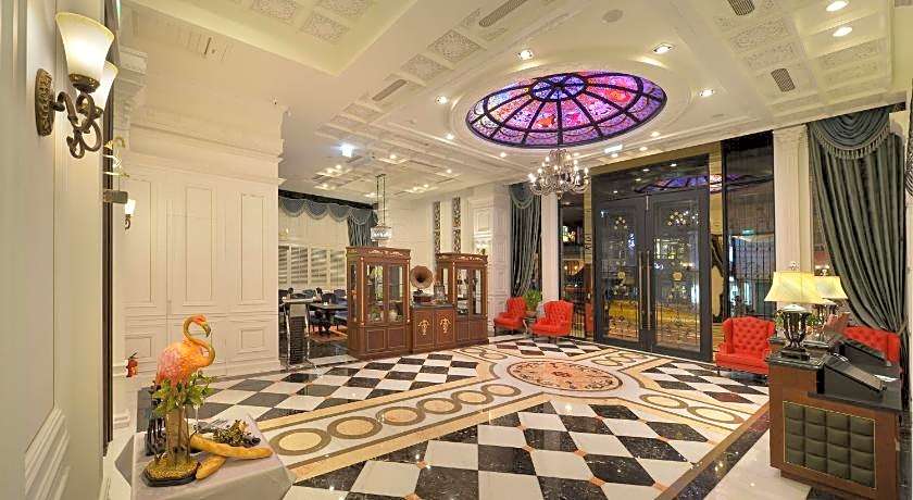 Golden Tulip RS Boutique Hotel