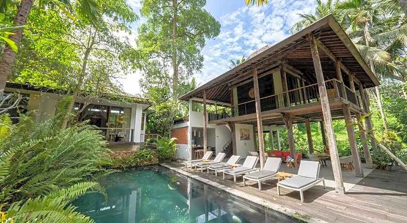 Surya Kembar Luxury Villas