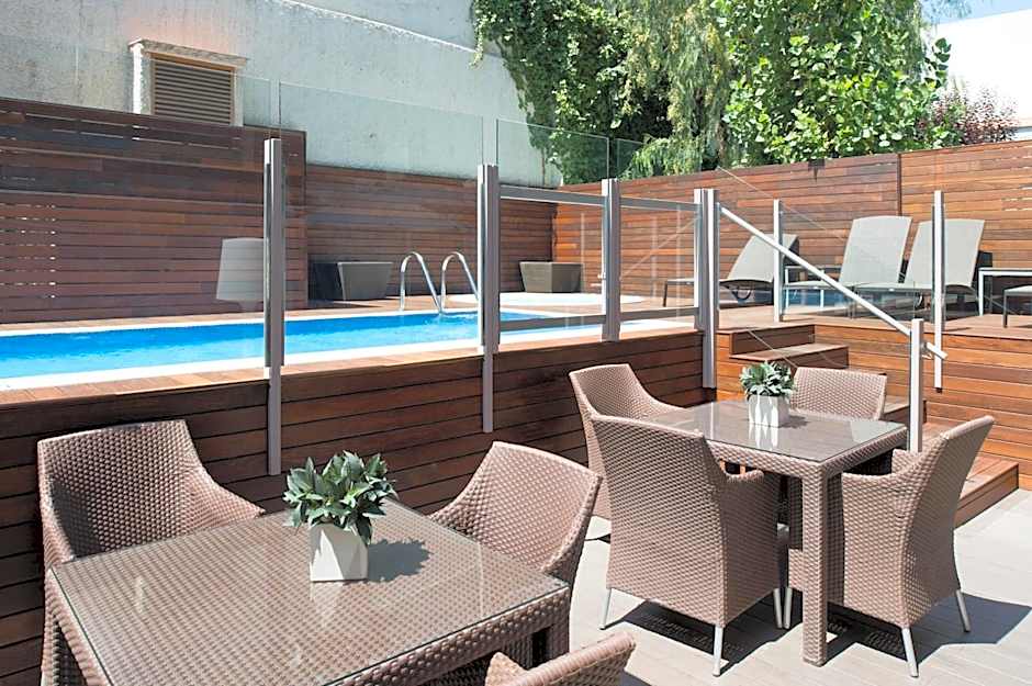 Catalonia Mikado Hotel
