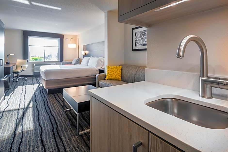 Holiday Inn Express Hotel & Suites Livermore By IHG