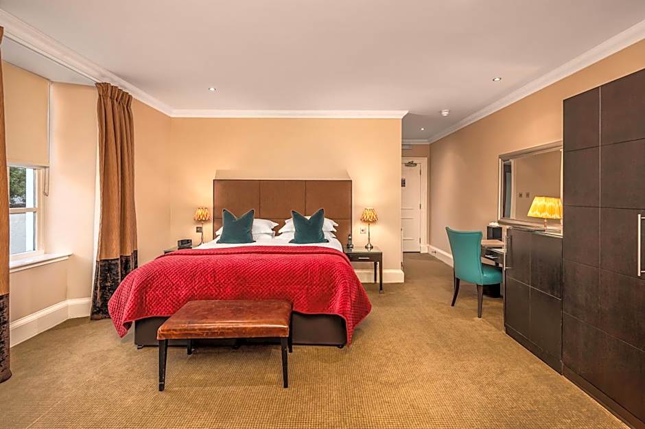 Rocpool Reserve Hotel and Chez Roux Restaurant