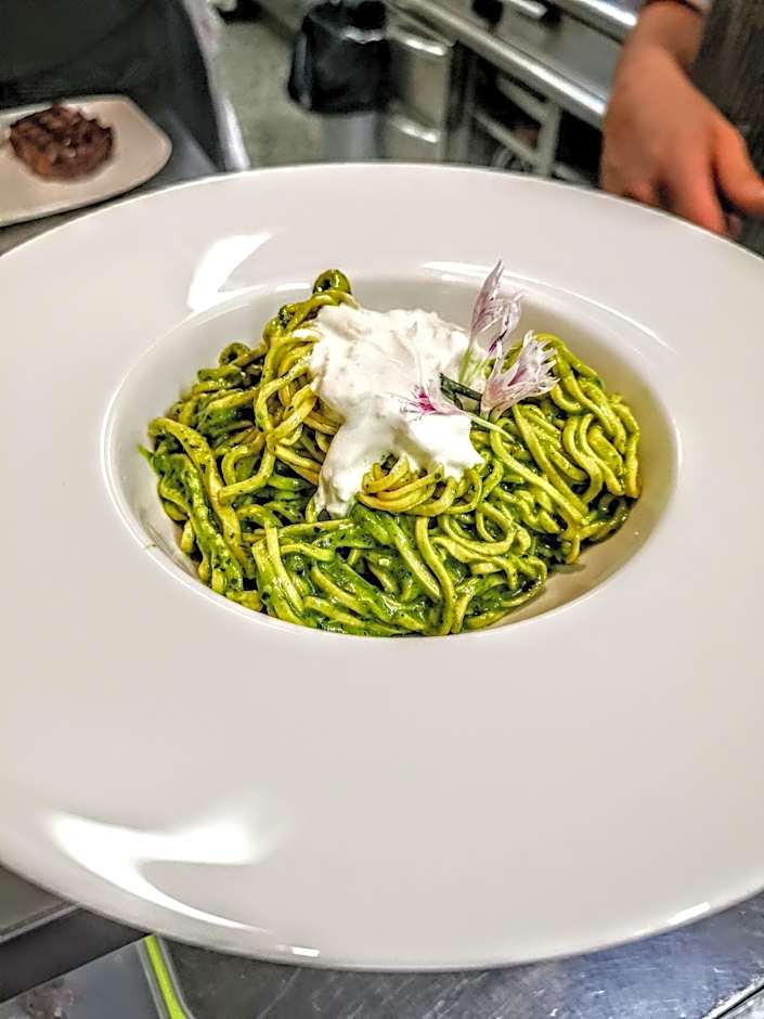 La Tambra - Residence - Central with Restaurant