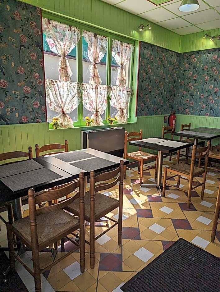 AUBERGE DES PINS