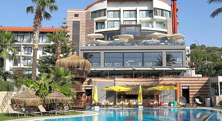 PIRIL HOTEL THERMAL BEAUTY SPA