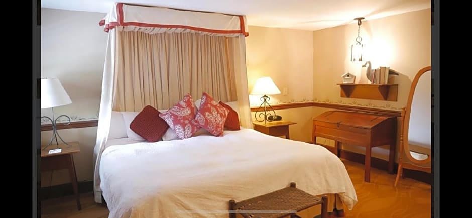 Highlands Inn