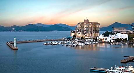 Kumho Tongyeong Marina Resort