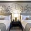 The Gwen, a Luxury Collection Hotel, Michigan Avenue Chicago