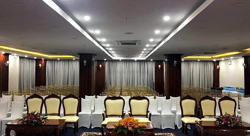 Kampong Thom Royal Hotel