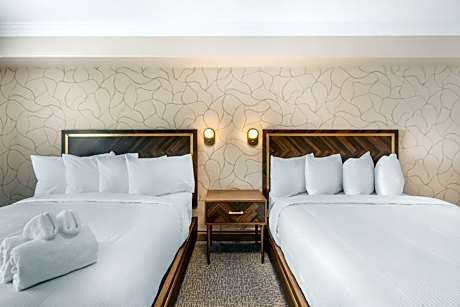 Standard Queen Room with Two Queen Beds