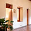 Los Pilares Hotel
