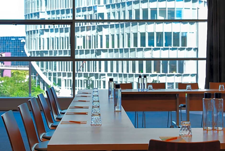 Melia Paris La Defense