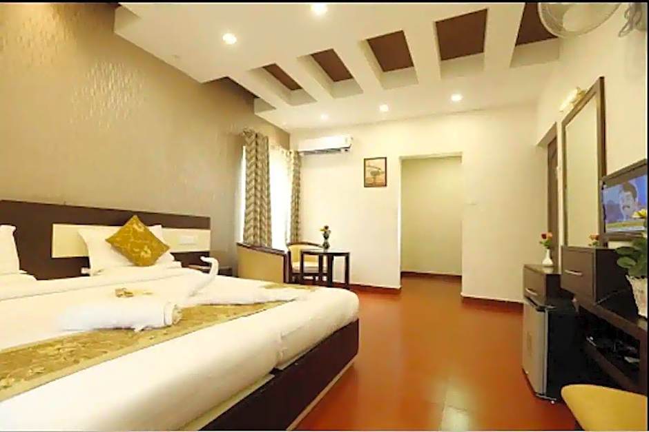 Girassol Service Villa