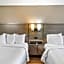 Red Roof Inn & Suites Fayetteville-Fort Bragg