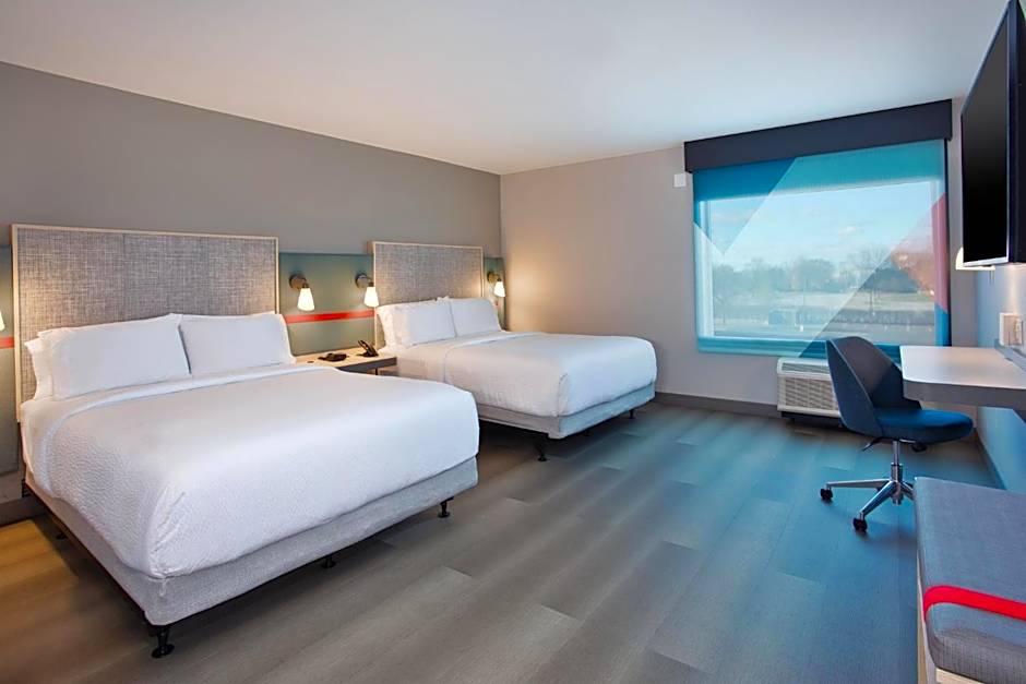 avid hotels - Detroit - Warren By IHG