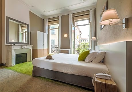 Superior Double Room with Balcony