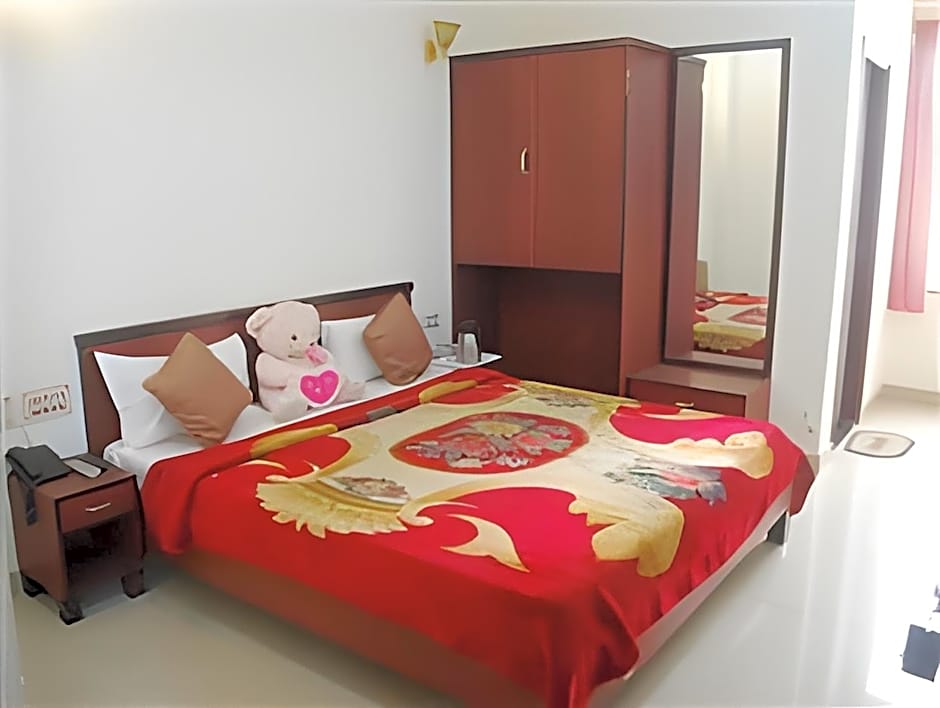 Hotel Gayatri Palace