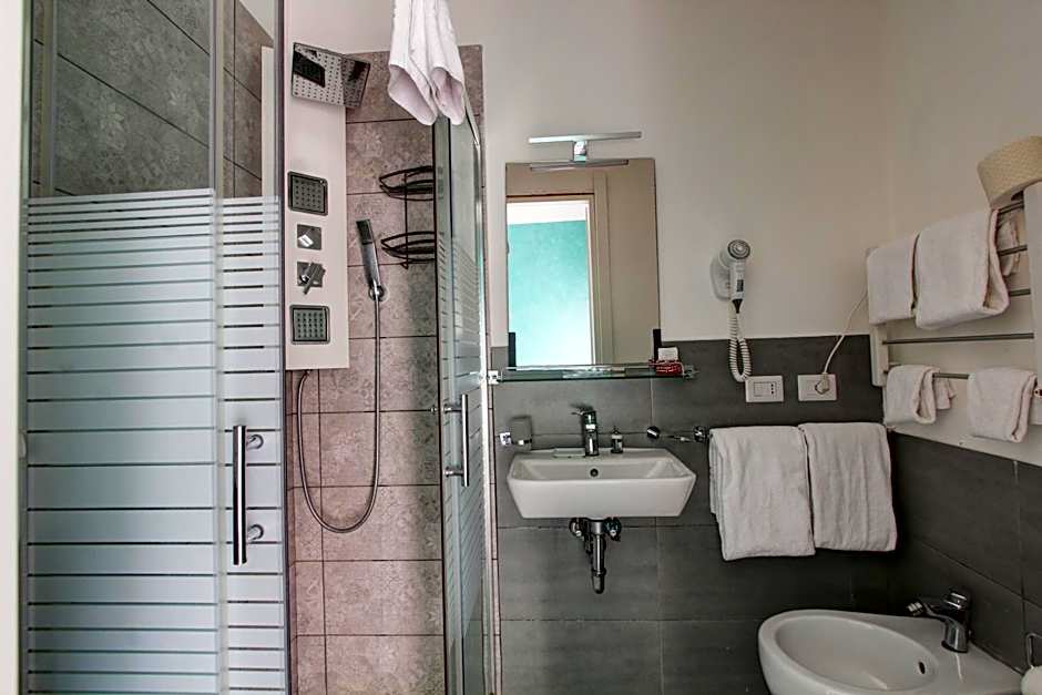 Vatican Central Suites