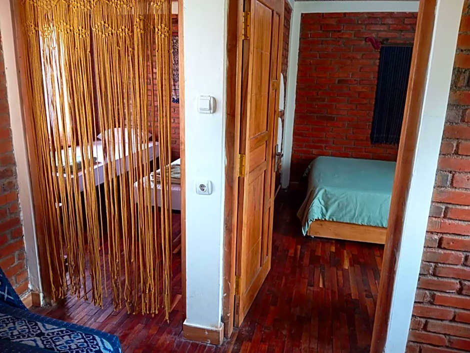 Agora Home