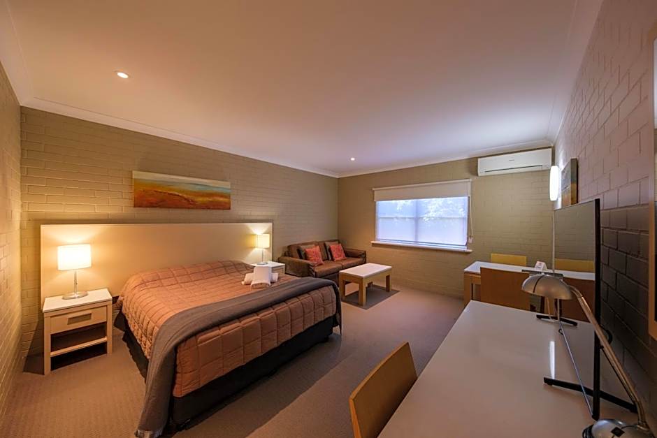 Imperial Motel