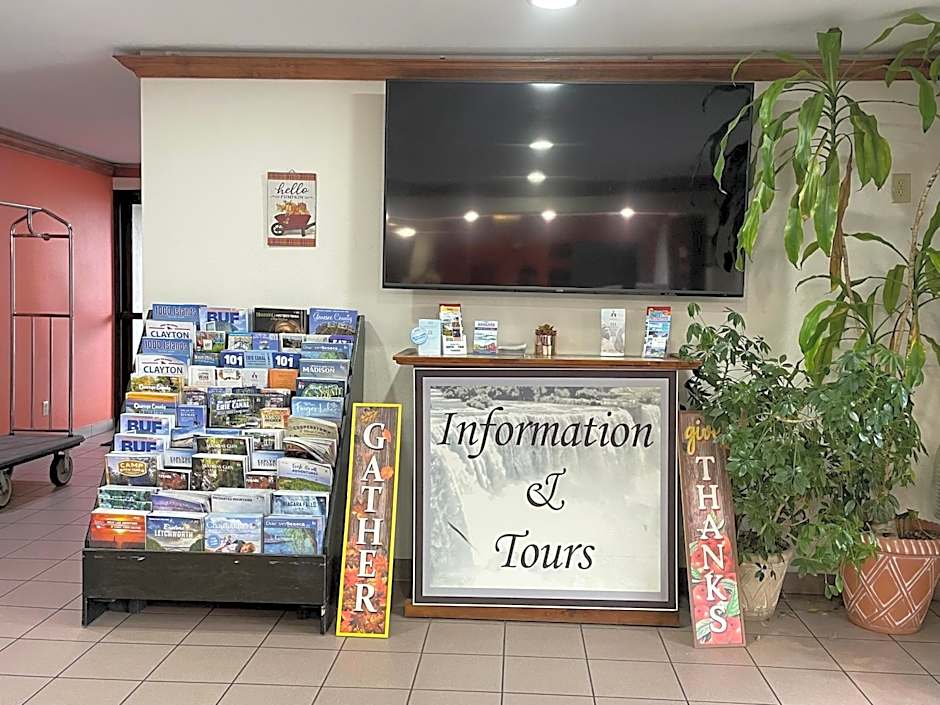 Super 8 by Wyndham Niagara Falls