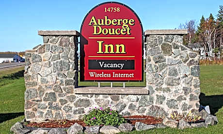 Queen Room with extra bed