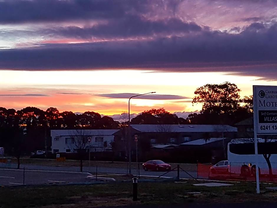 Canberra Carotel Motel