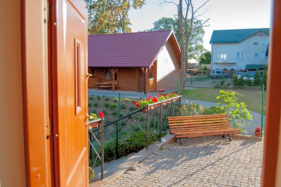 JANTAR Pokoje i Domki u Reni