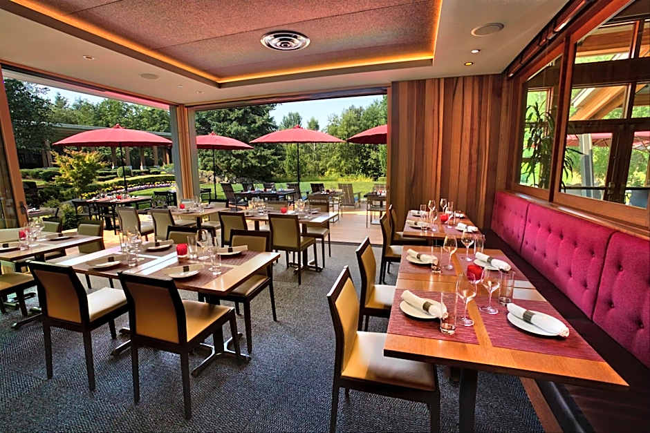 Cedarbrook Lodge