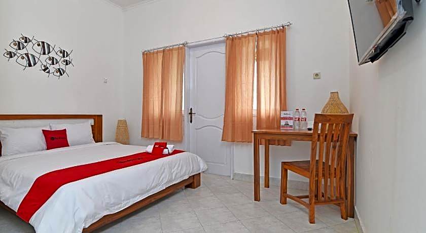 RedDoorz @ Jalan Gatot Subroto Denpasar