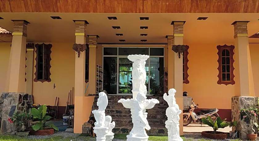 Changthai Comfort Guest House