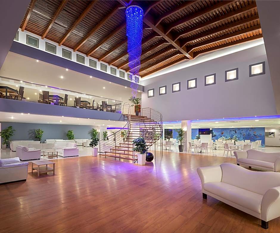 Oceanis Beach Hotel