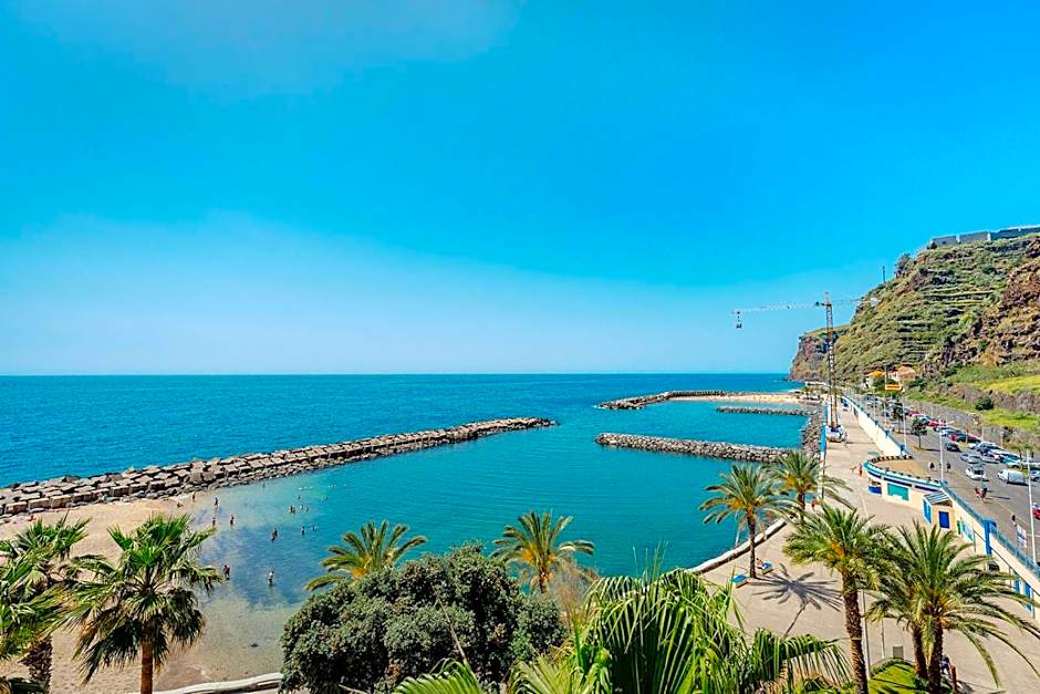 Calheta Beach - All-inclusive - Savoy Signature
