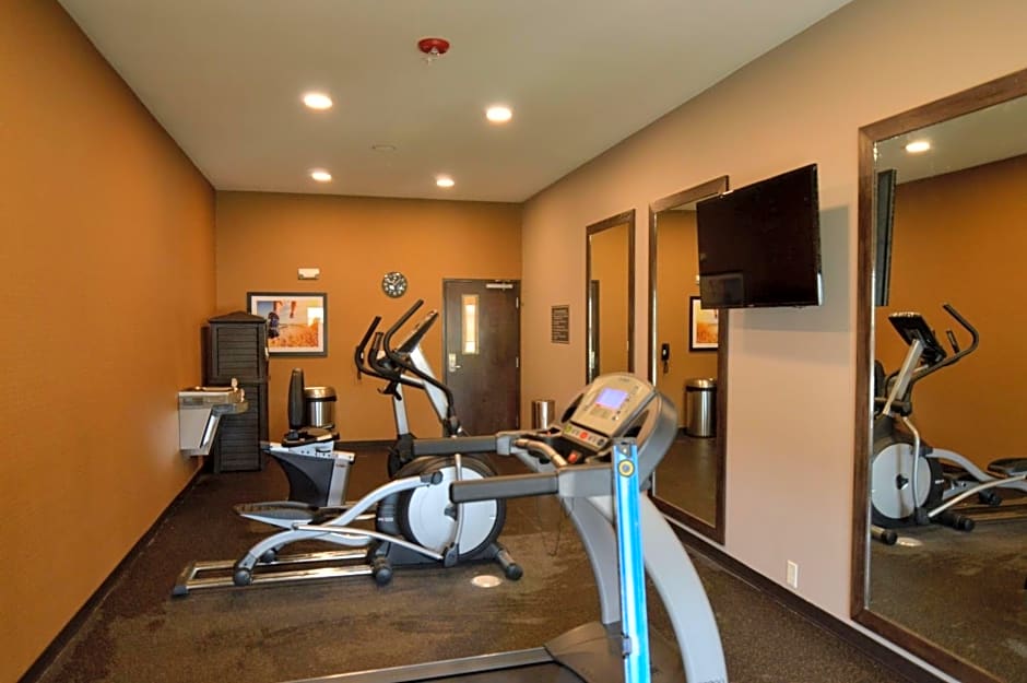 Best Western False River Hotel